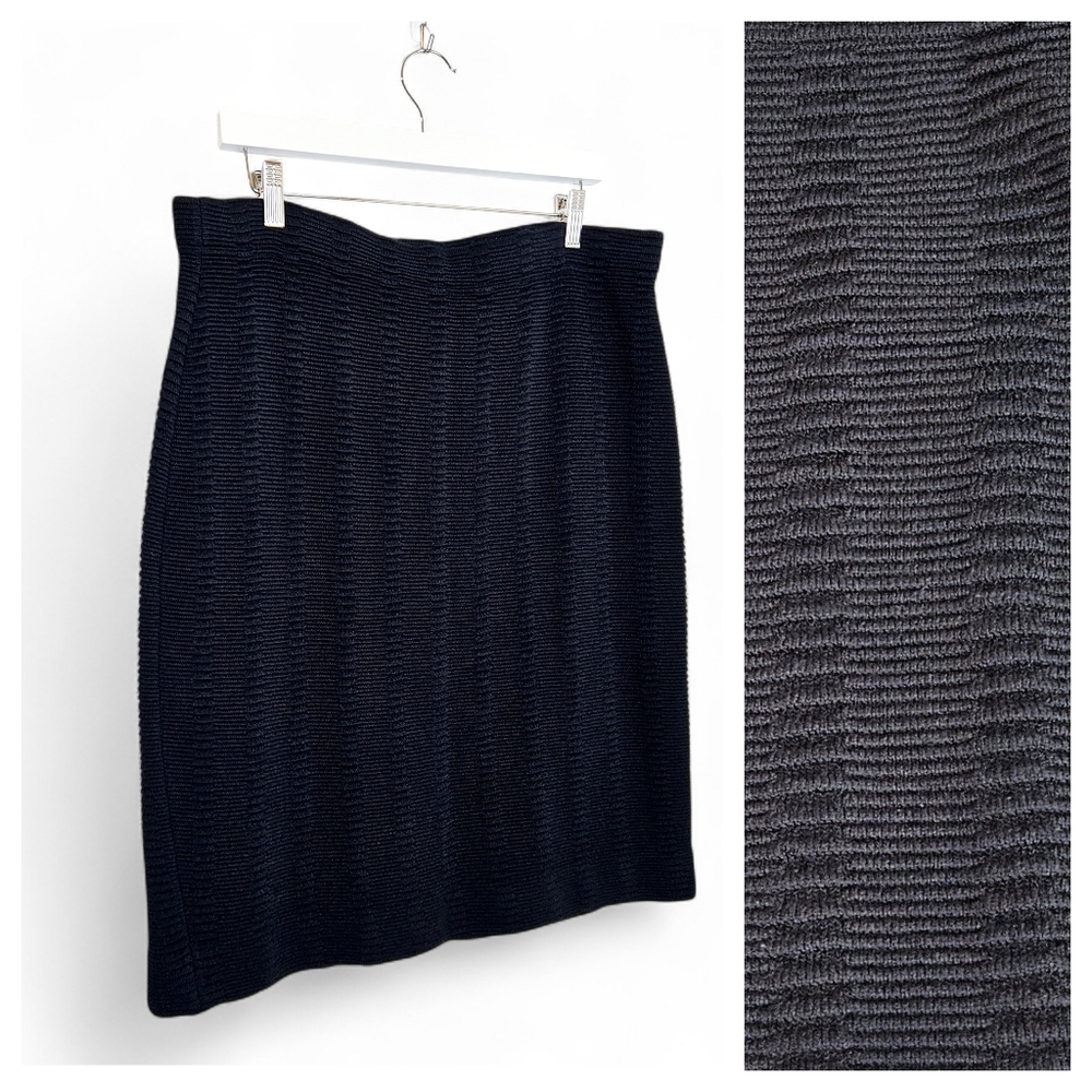 St. John Collection Black Rib Knit Skirt Marie Gray USA Luxury Size 12